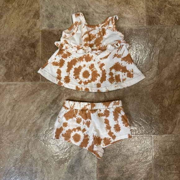 Grayson Mini Baby Girl Ruffle Tie Dye Boho Tank & Shorts Matching Set Newborn - Picture 7 of 9